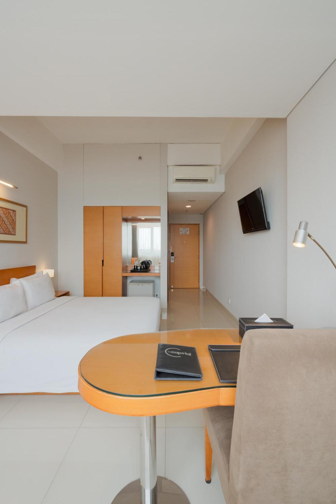 โฮเต็ลซานติก้าเจเมอร์ซาริ Hotel สุราบายา ภายนอก รูปภาพ