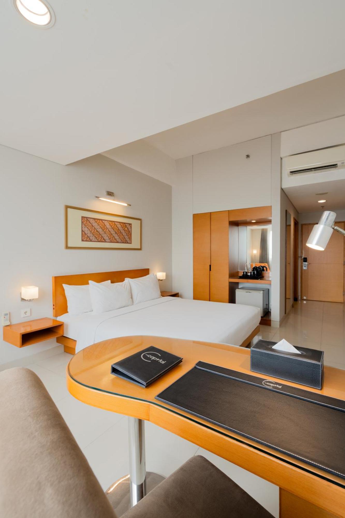 โฮเต็ลซานติก้าเจเมอร์ซาริ Hotel สุราบายา ภายนอก รูปภาพ
